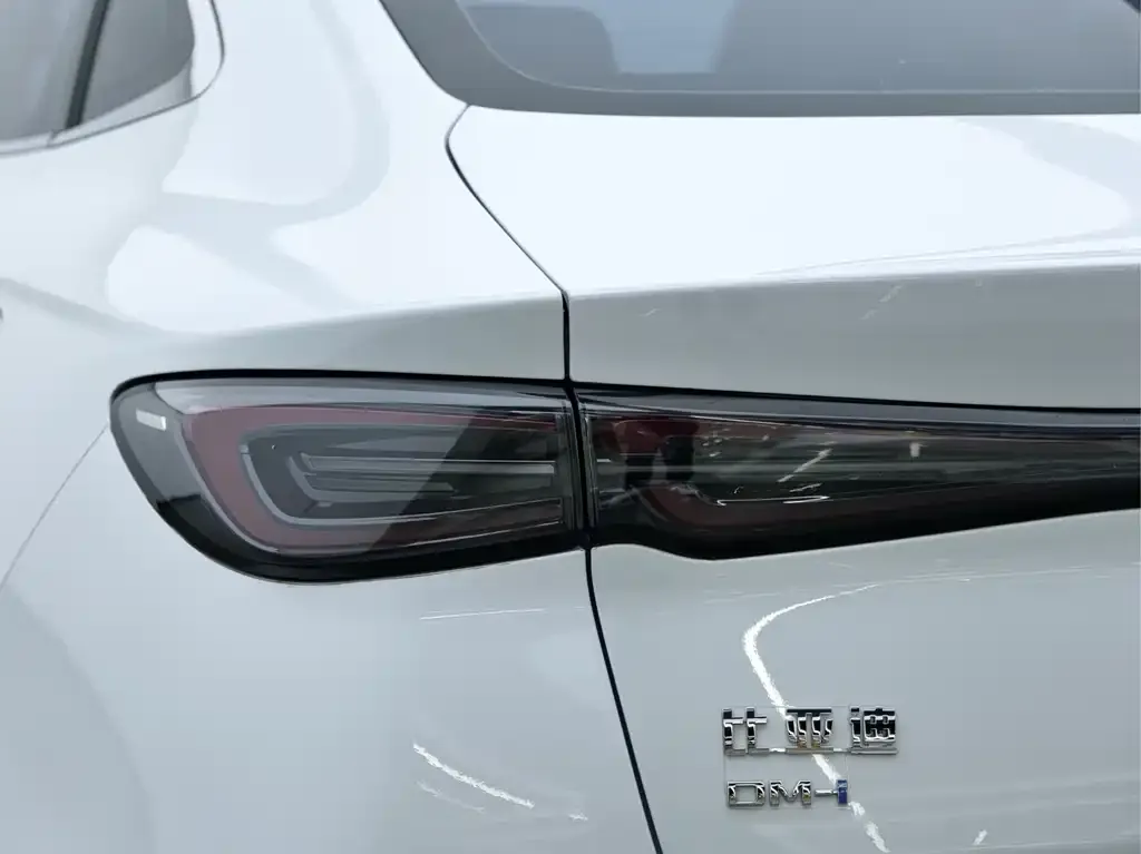 BYD Seal 06 — фото 8