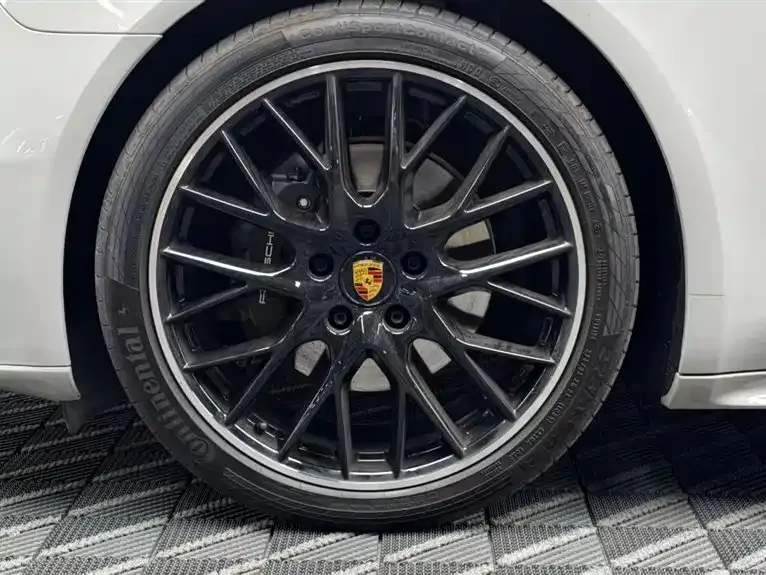 Porsche Panamera — фото 10