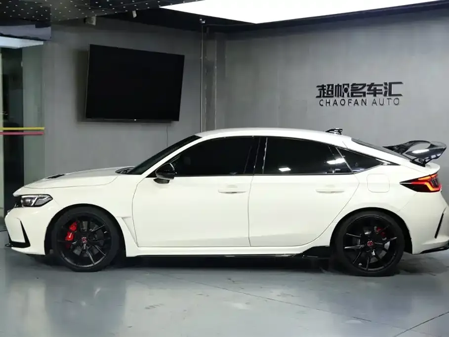 Honda Civic (Import) — фото 10