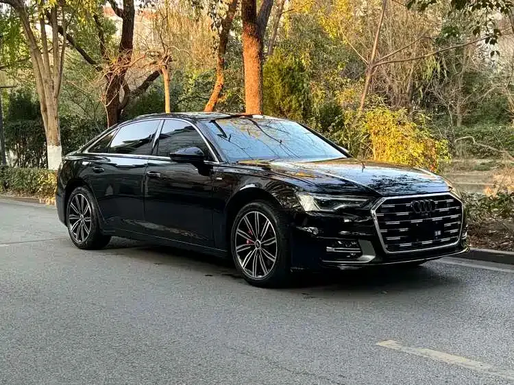 Audi A6L — фото 2