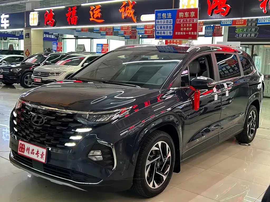 Hyundai Custo — фото 1