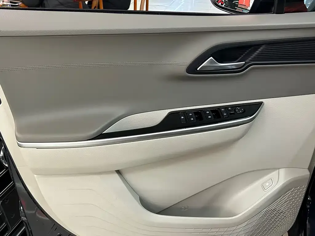 Hyundai Custo — фото 2