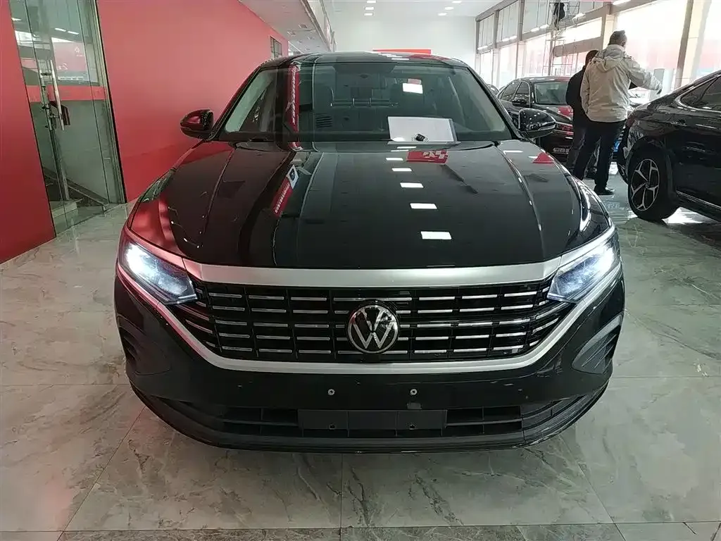 Volkswagen Passat — фото 9