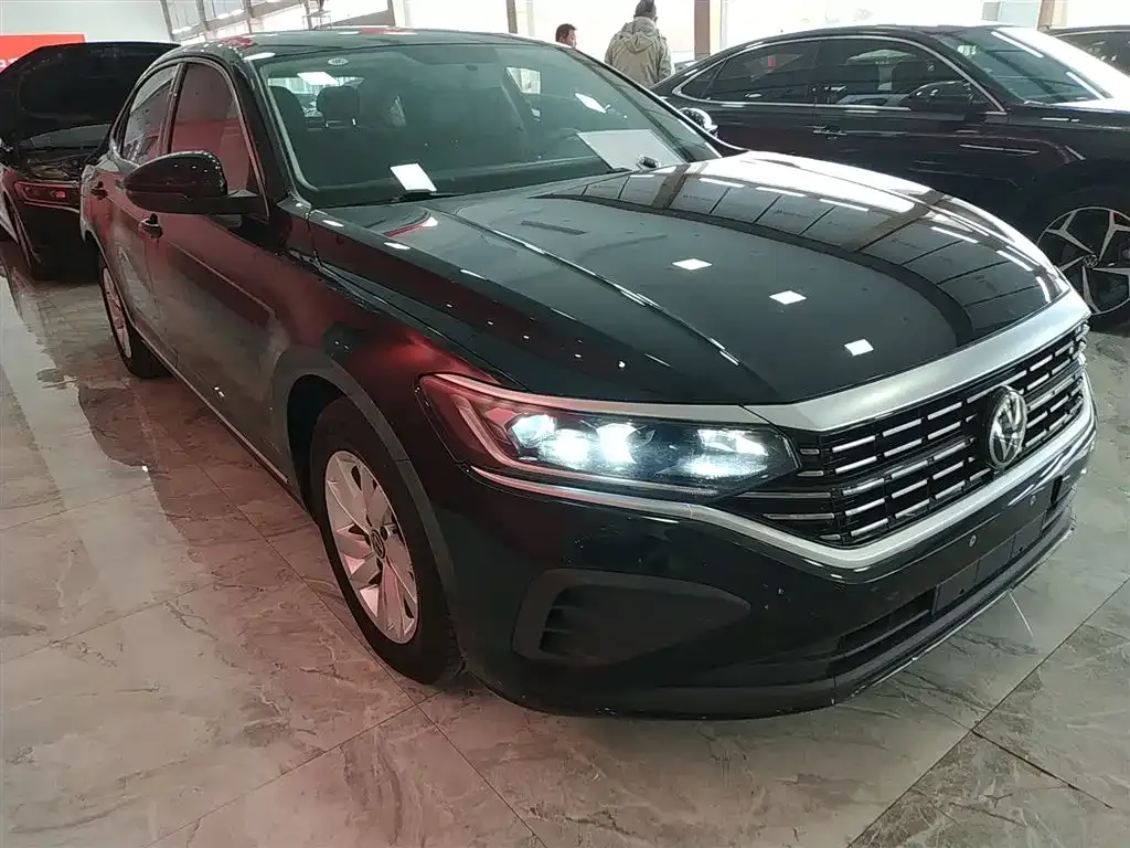 Volkswagen Passat — фото 2