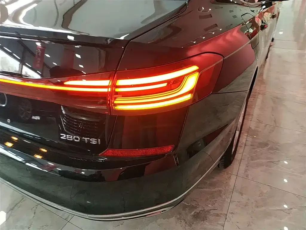 Volkswagen Passat — фото 7