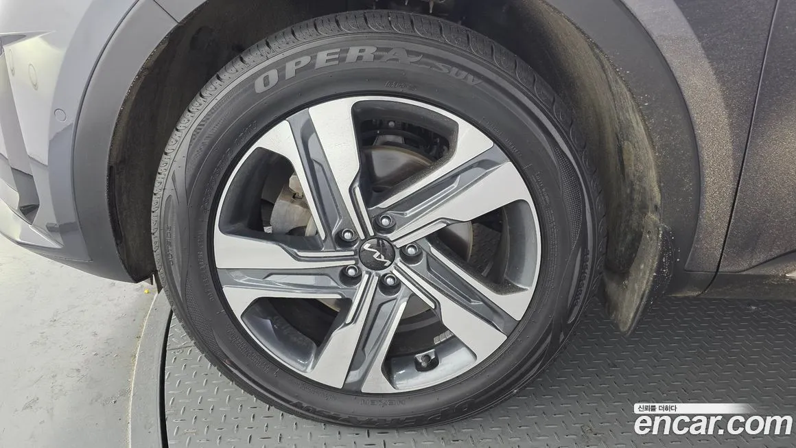 Kia Sorento — фото 9