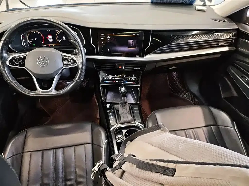 Volkswagen Passat — фото 8