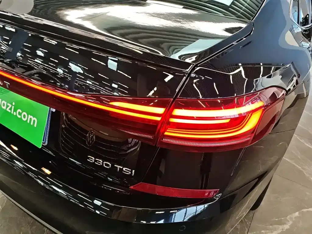 Volkswagen Passat — фото 2