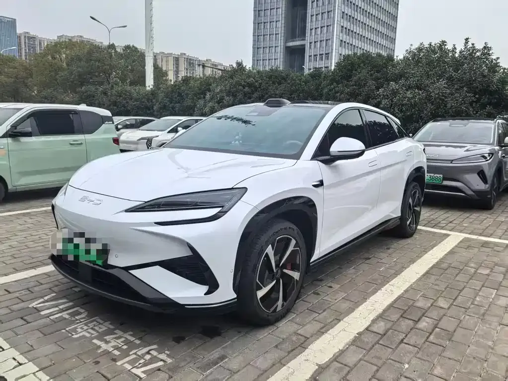 BYD Seal 07 EV — фото 1