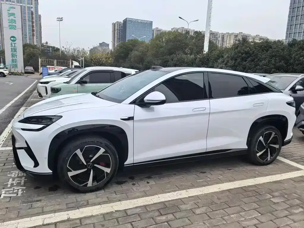 BYD Seal 07 EV — фото 4