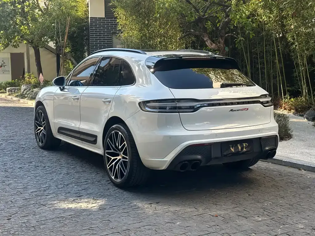 Porsche Macan — фото 9