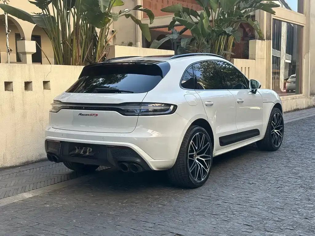 Porsche Macan — фото 7