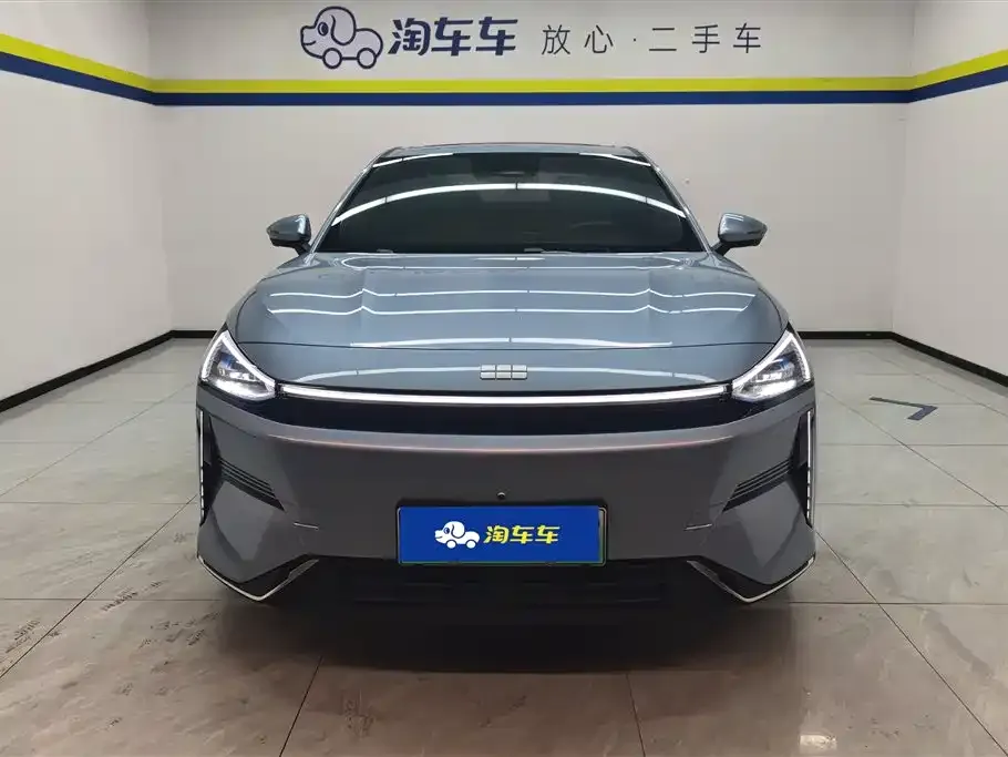 Geely Galaxy L6 — фото 2