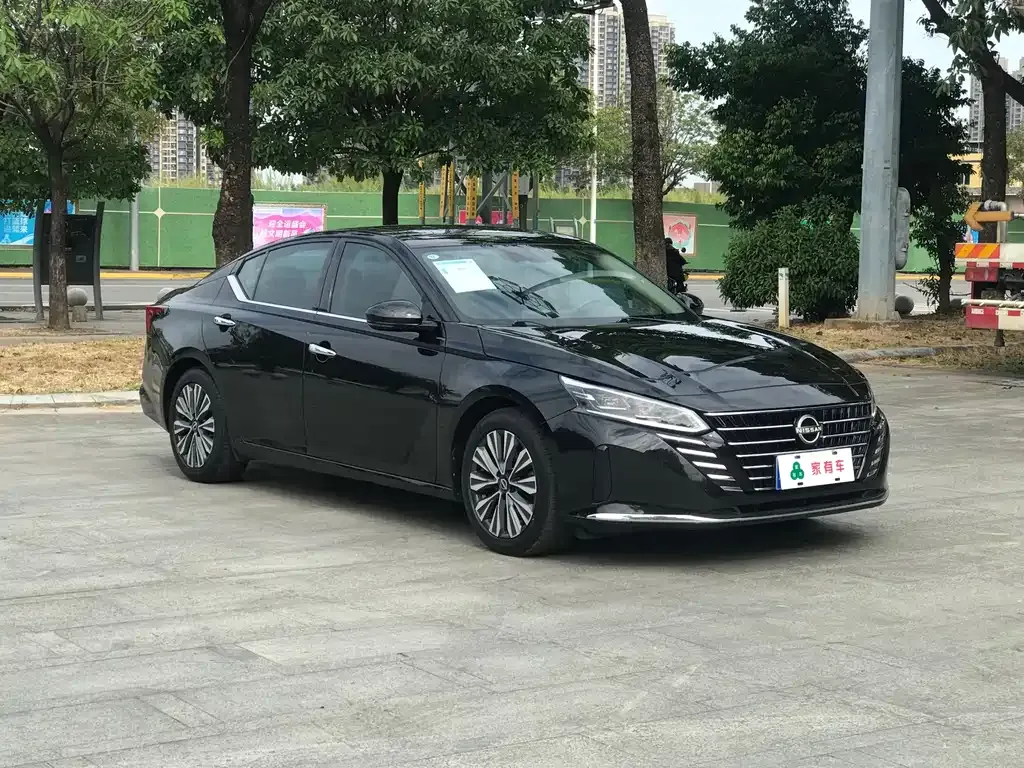 Nissan Teana — фото 5