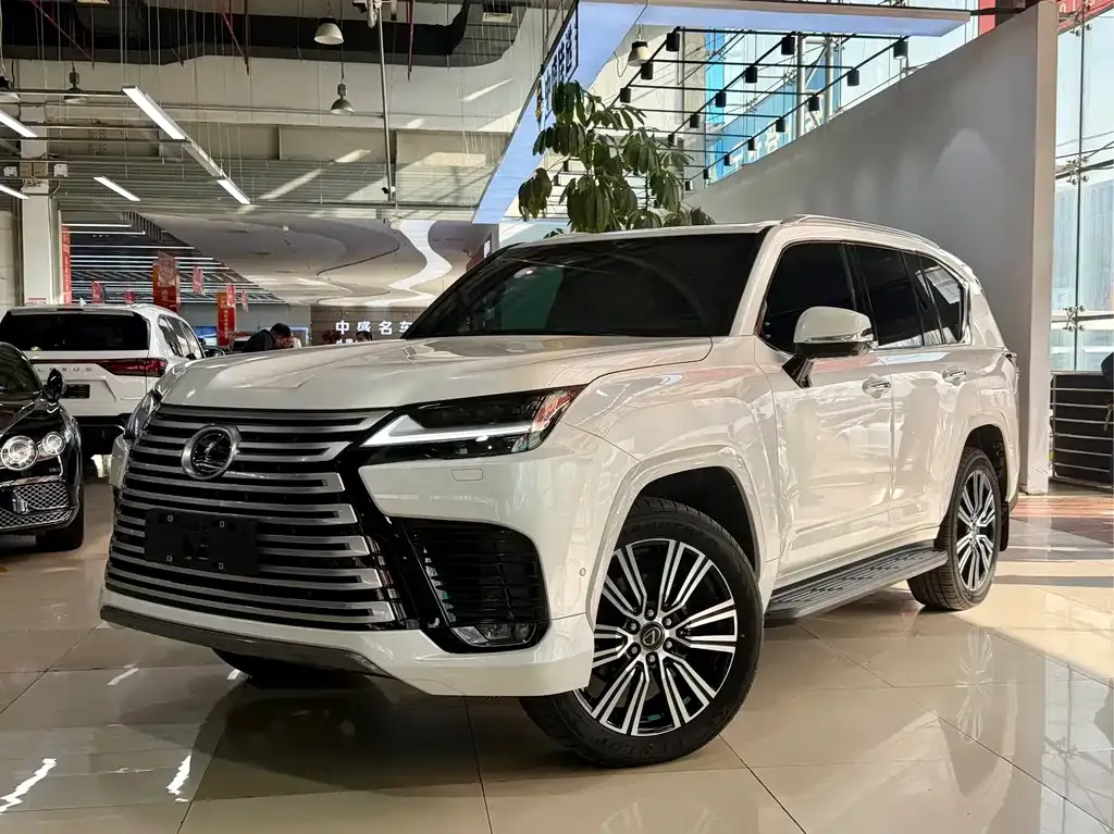 Lexus LX — фото 6