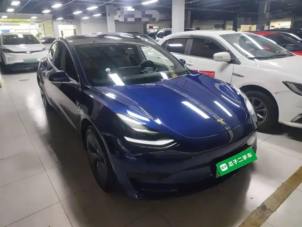 Tesla Model 3 — фото 6