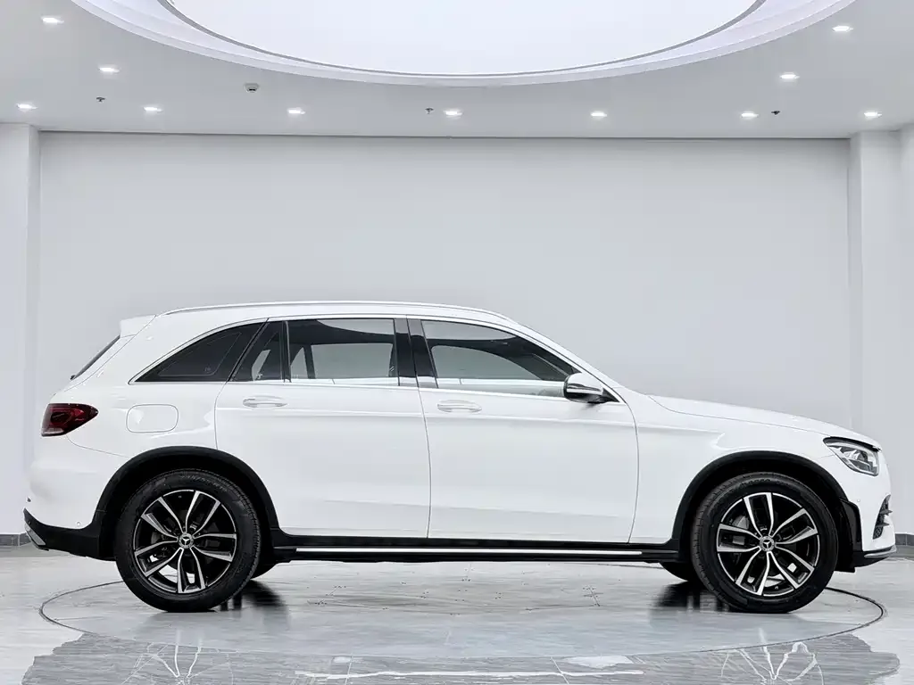 Mercedes-Benz GLC — фото 4
