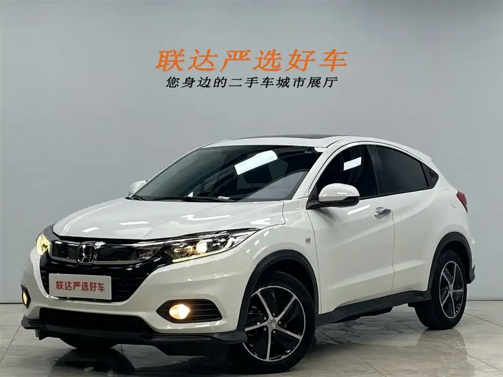 Honda Vezel — фото 1
