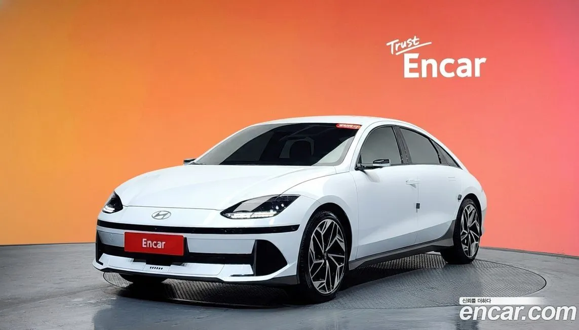 Hyundai Ioniq6 — фото 1