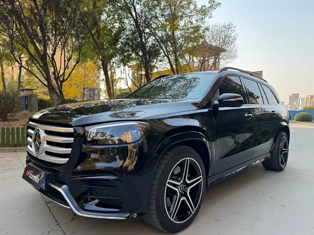 Mercedes-Benz GLS — фото 1