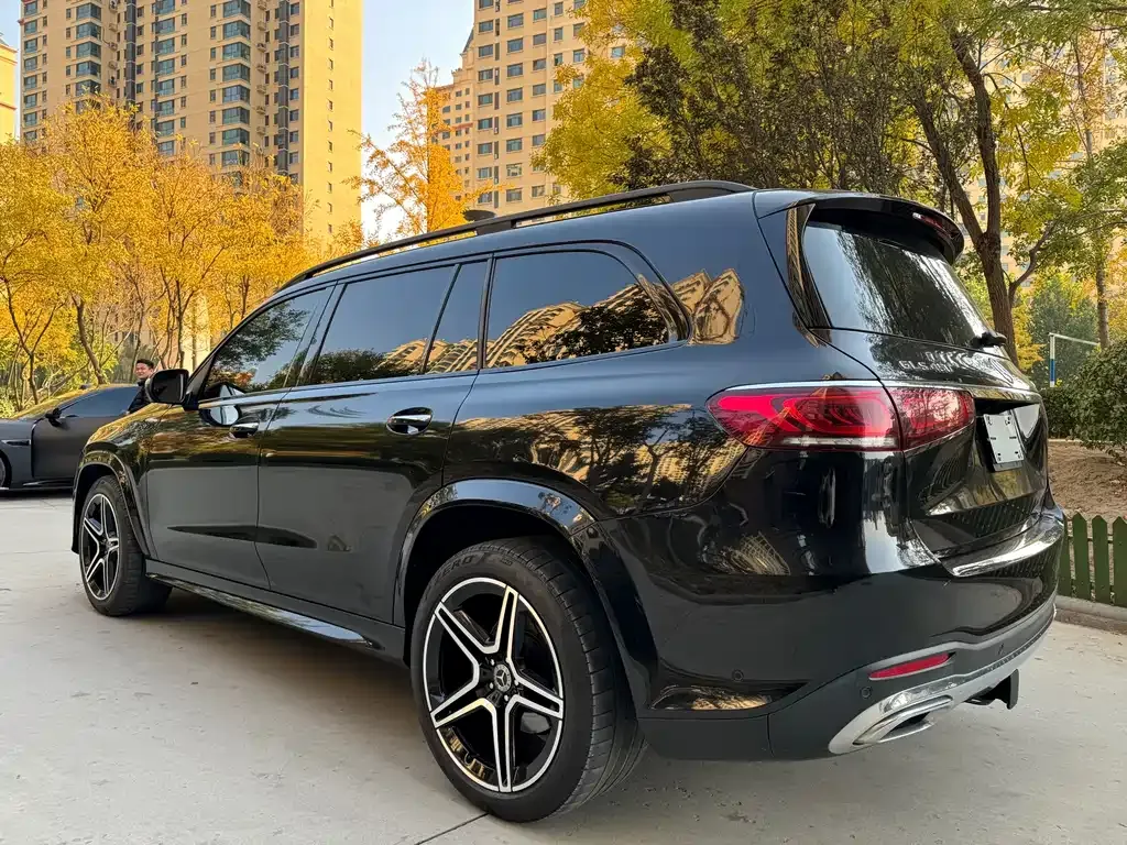 Mercedes-Benz GLS — фото 9