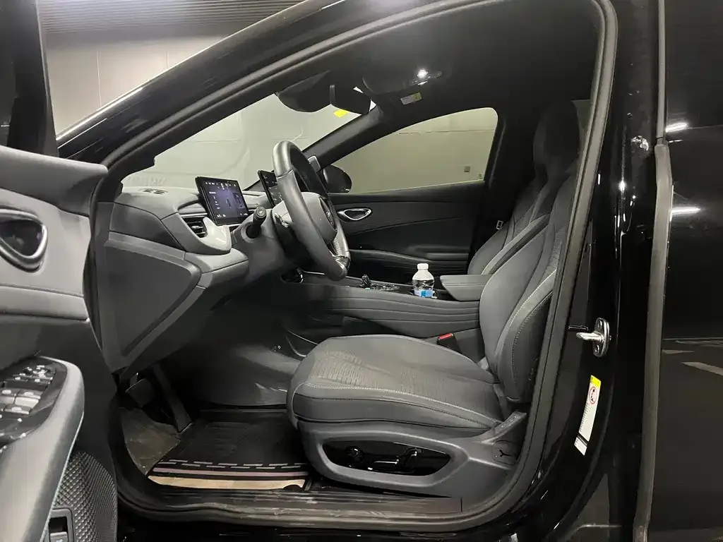 BYD Seal 06GT — фото 7