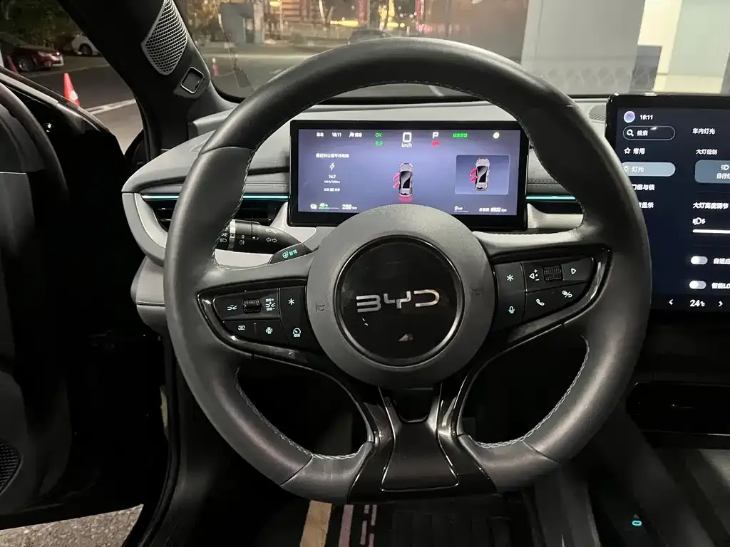 BYD Seal 06GT — фото 8