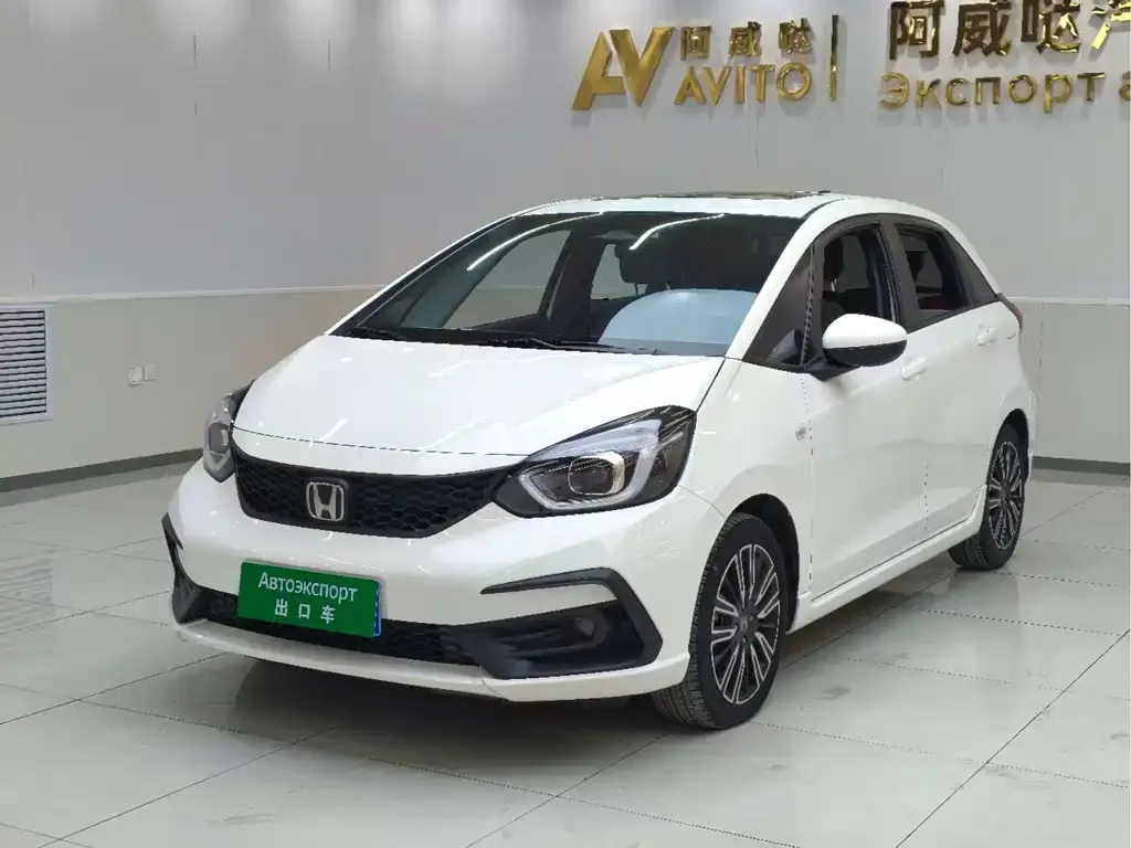 Honda Fit — фото 1