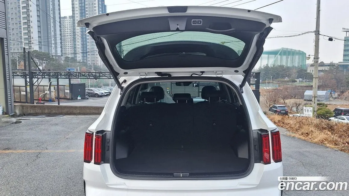 Kia Sorento — фото 7