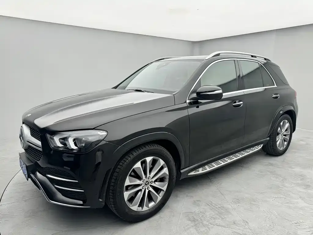Mercedes-Benz GLE — фото 1