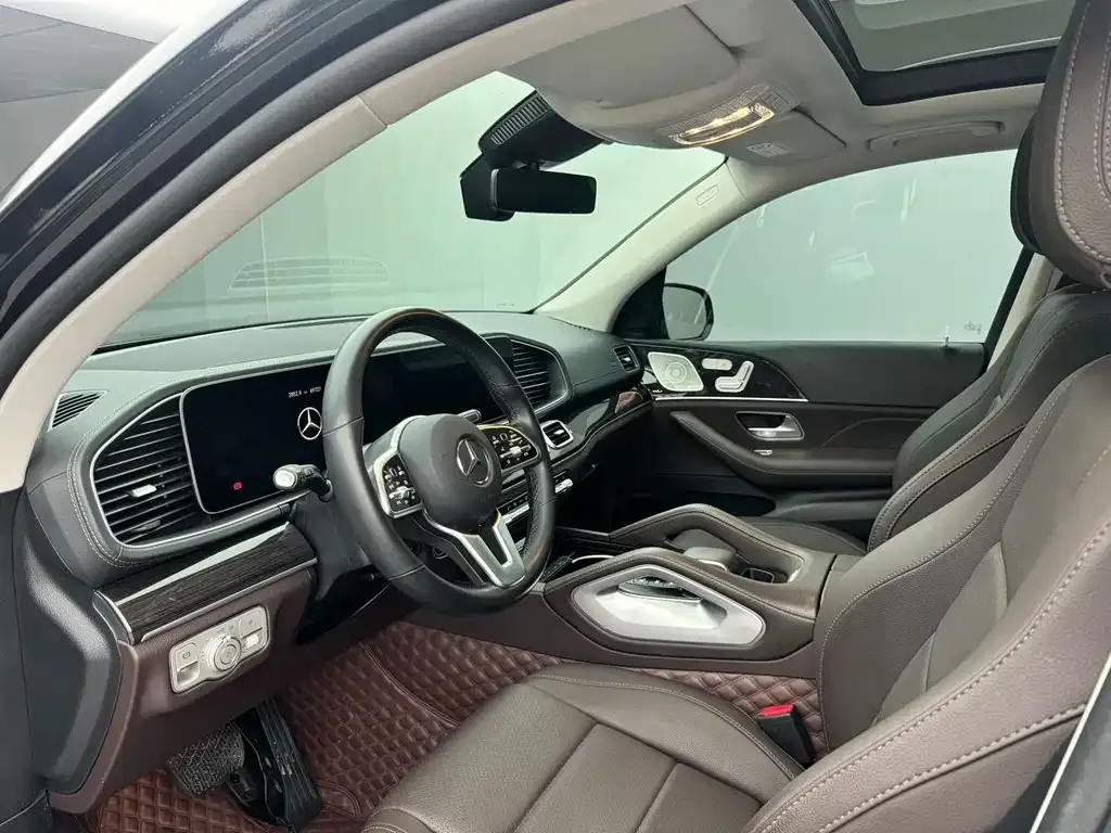 Mercedes-Benz GLE — фото 7