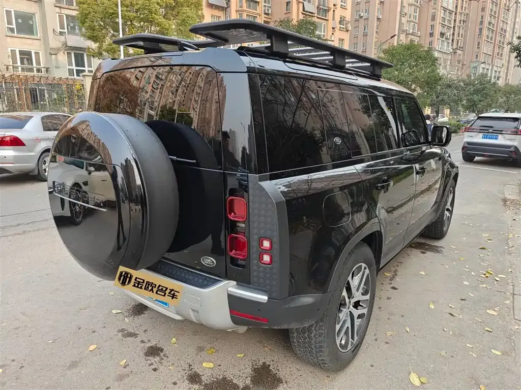Land Rover Defender — фото 9