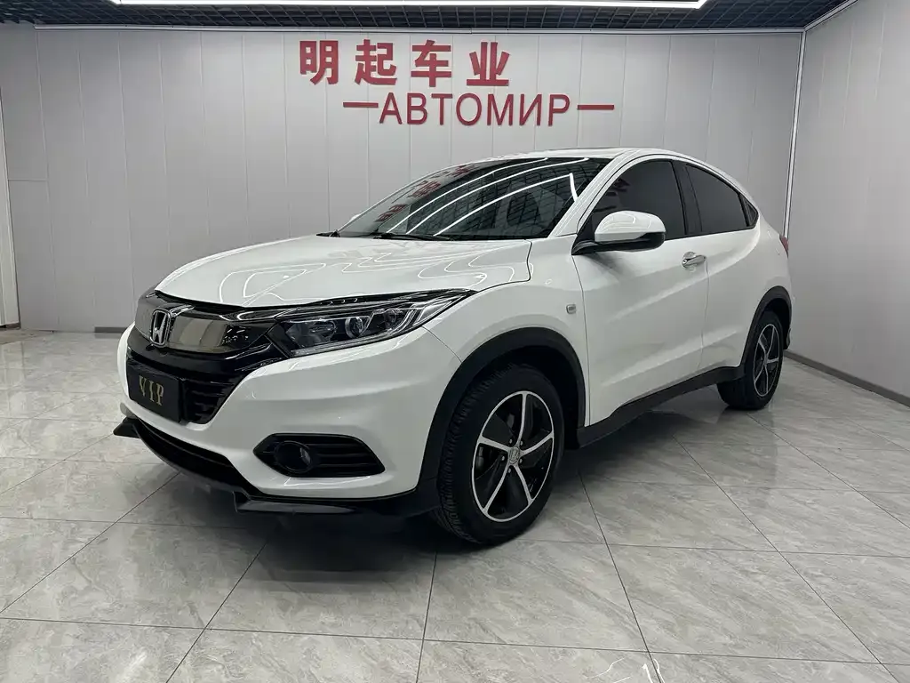 Honda Vezel — фото 1
