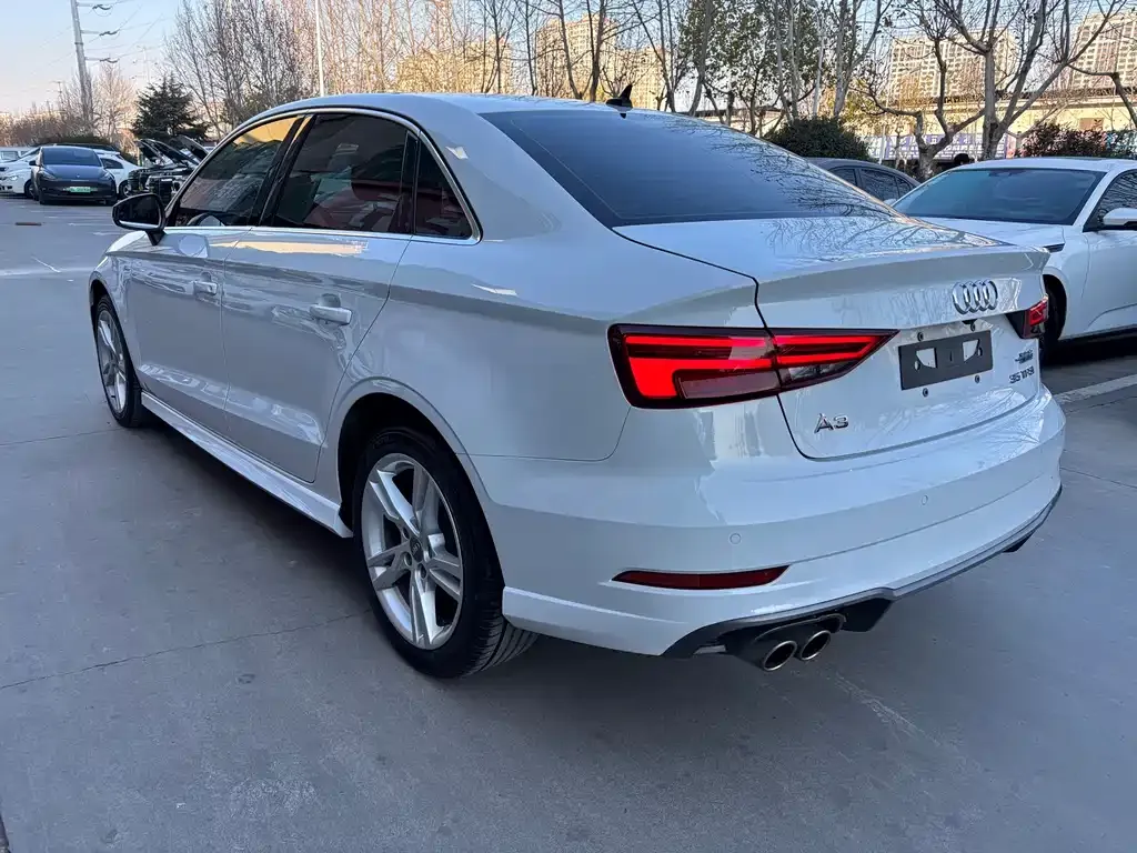 Audi A3 — фото 4