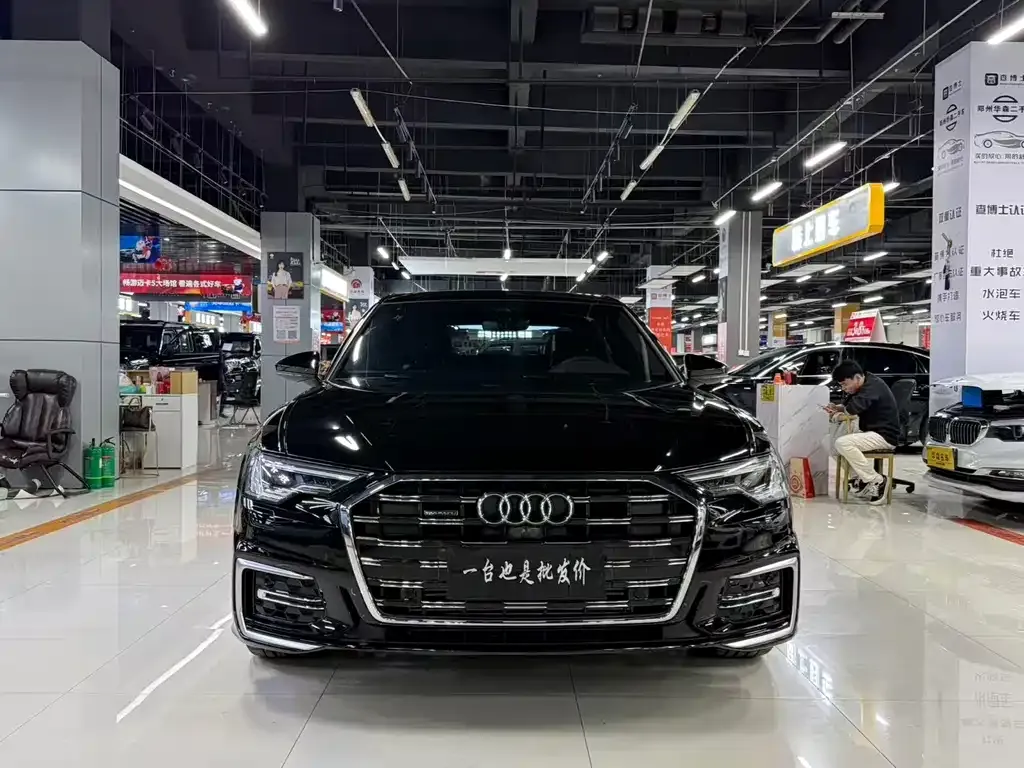 Audi A6L — фото 5