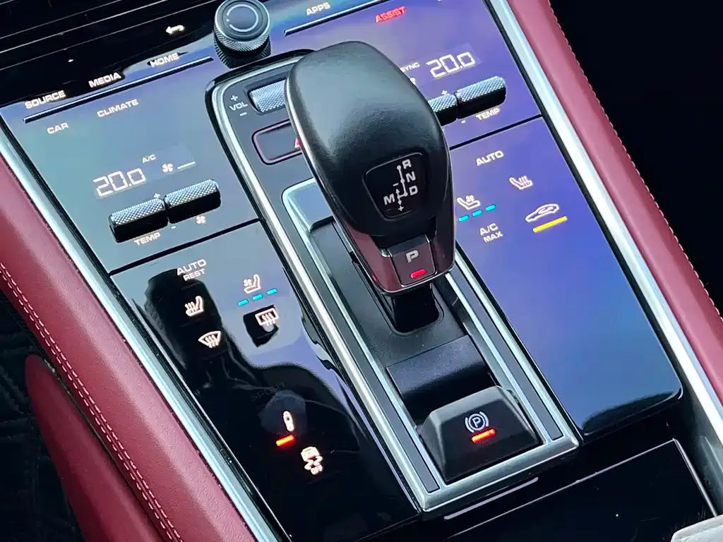 Porsche Panamera — фото 9