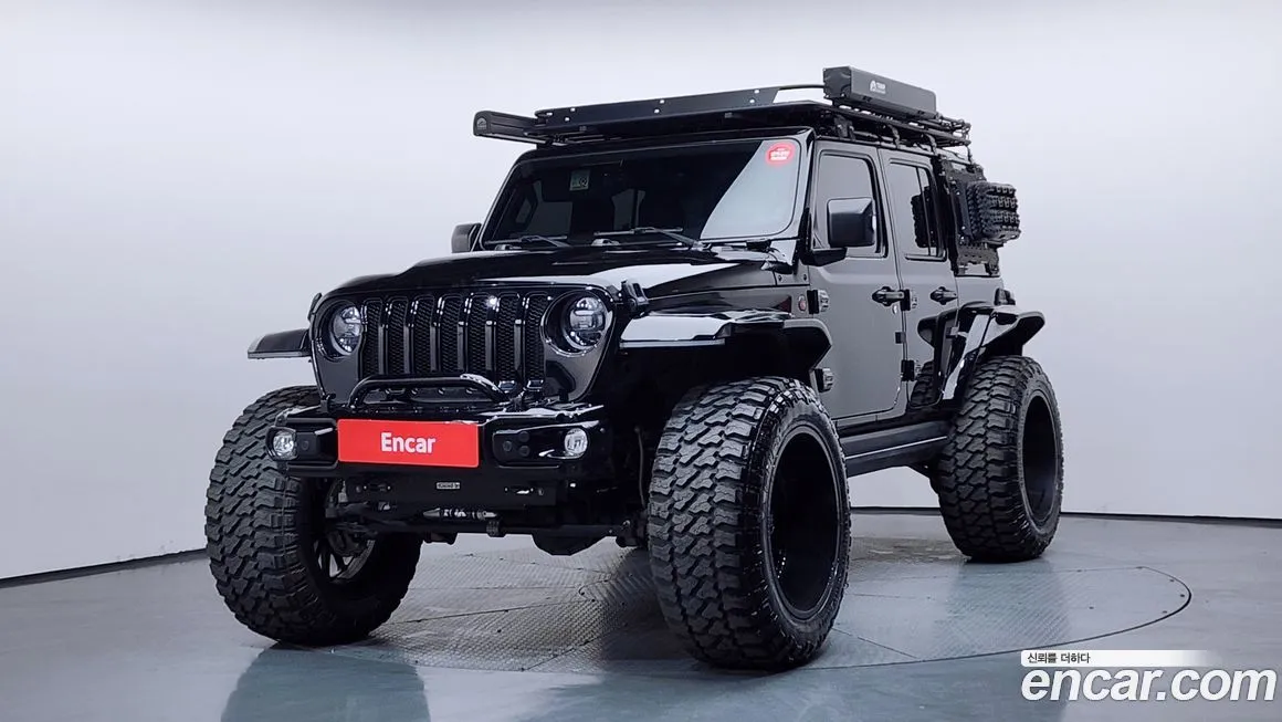 Jeep Wrangler — фото 1