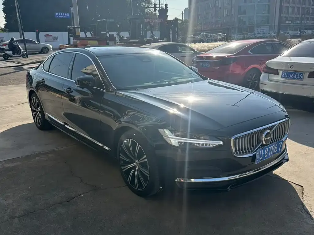 Volvo S90 — фото 6