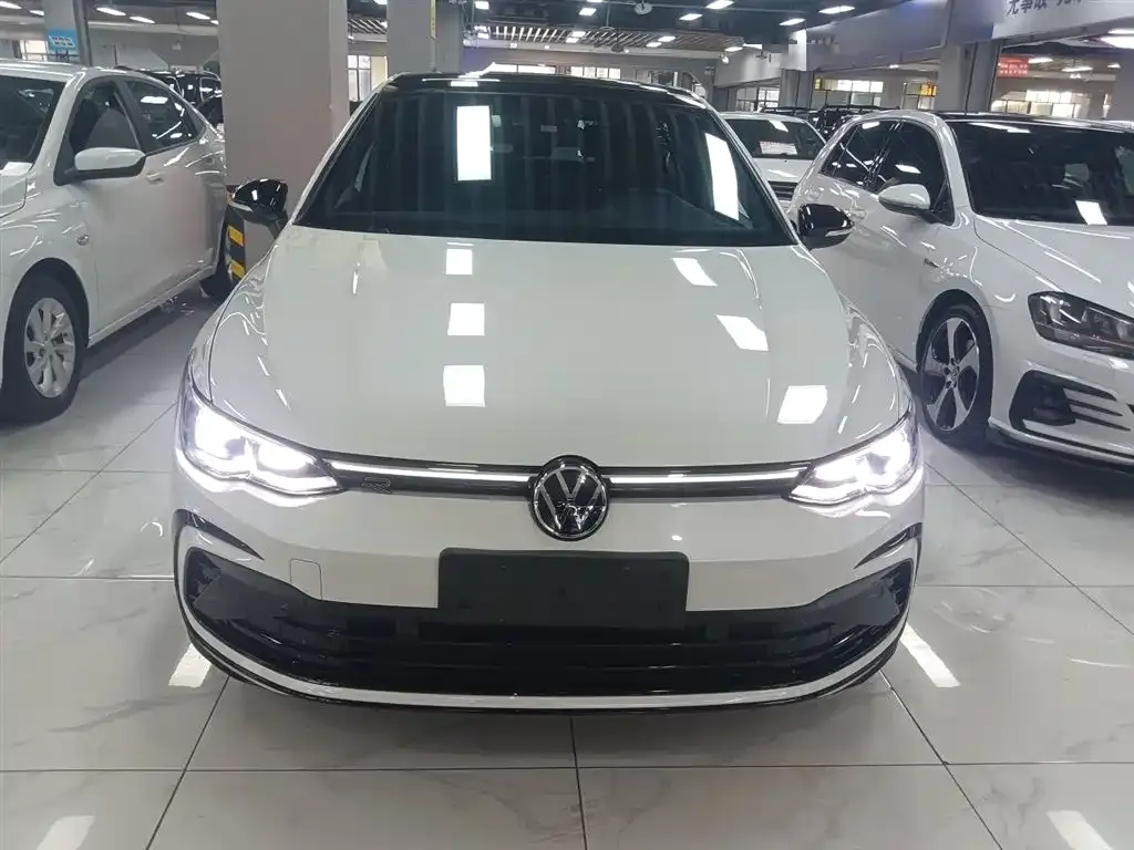 Volkswagen Golf — фото 3