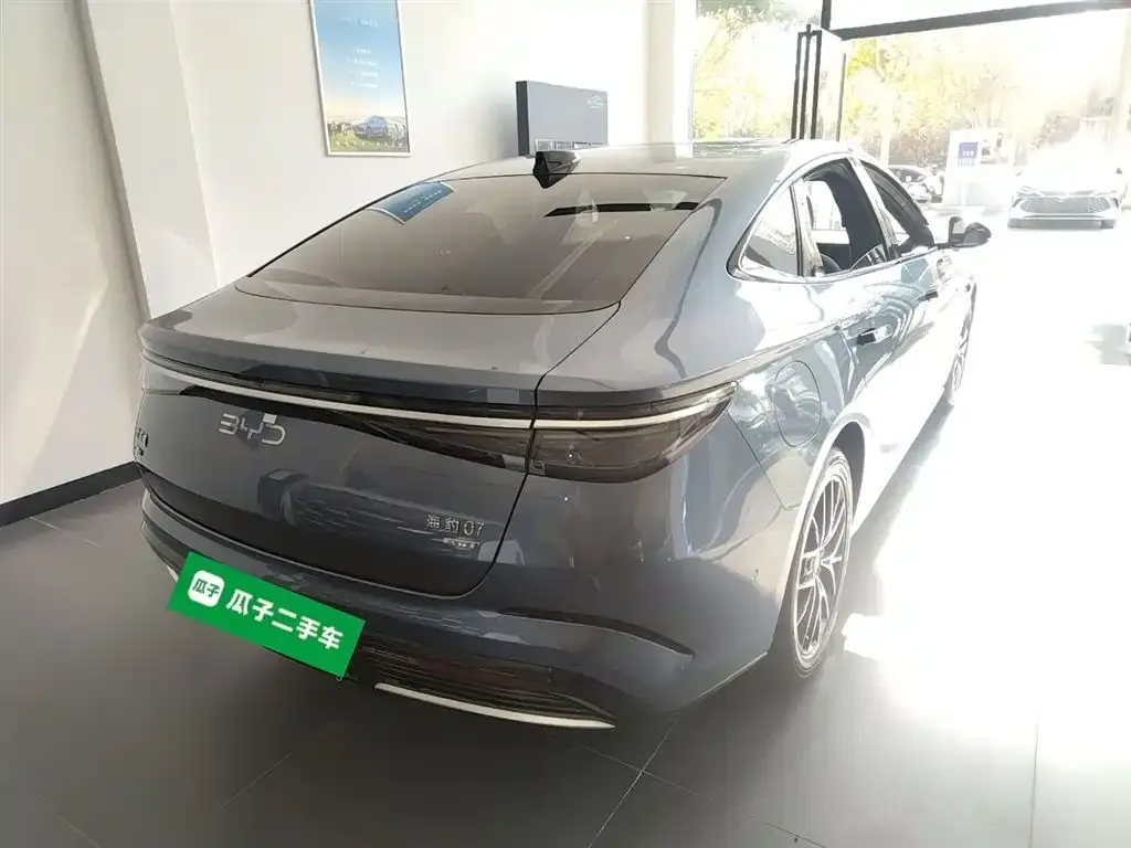 BYD Seal 07 DM-i — фото 7