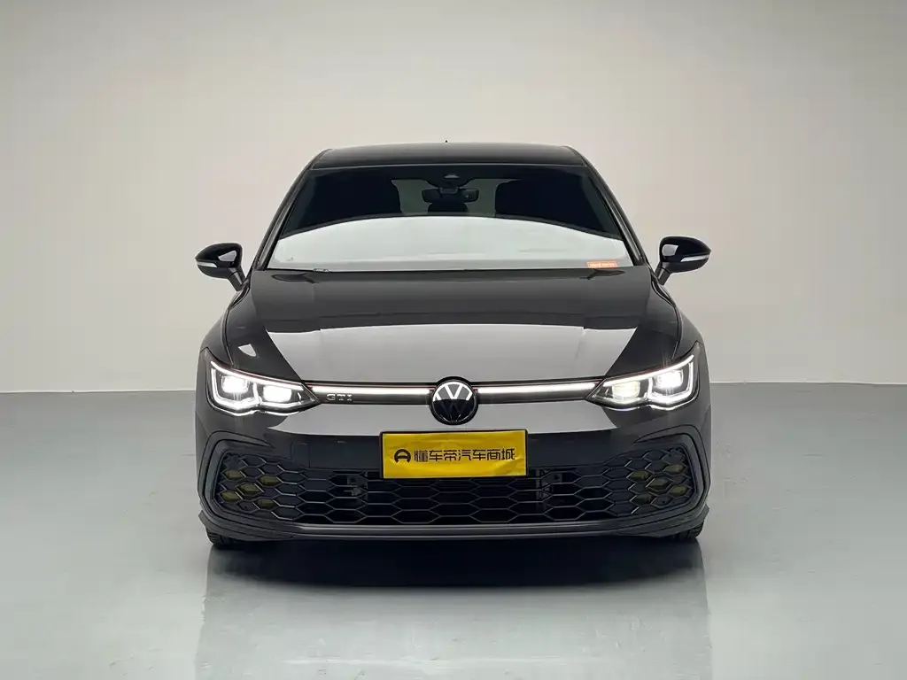 Volkswagen Golf GTI — фото 3