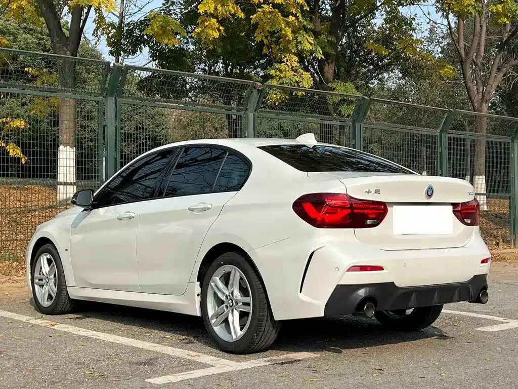 BMW 1 Series — фото 3