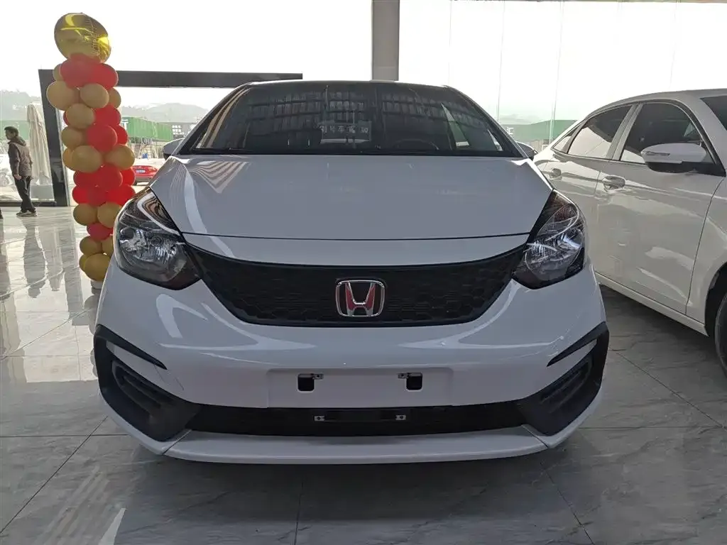 Honda Fit — фото 4