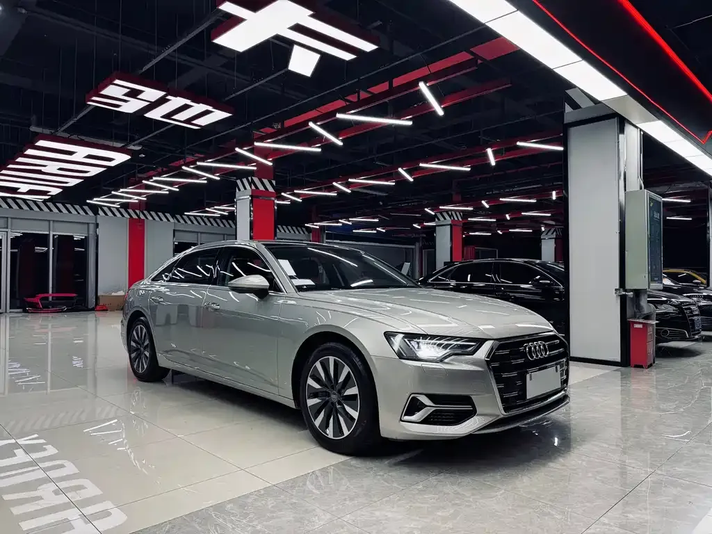 Audi A6L — фото 2