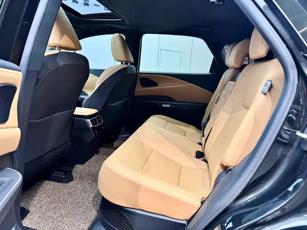 Lexus RX — фото 10