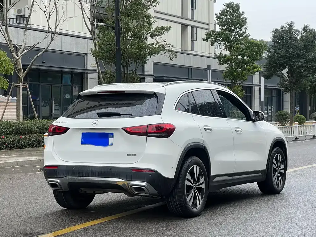 Mercedes-Benz GLA — фото 4
