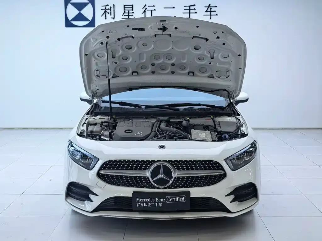Mercedes-Benz A-Class — фото 8