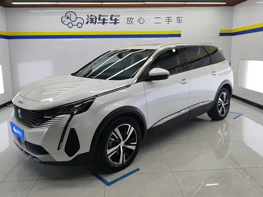 Peugeot 5008 — фото 1