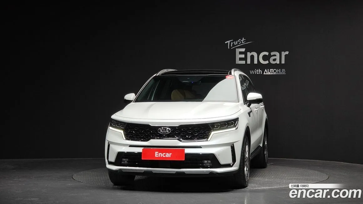 Kia Sorento — фото 5