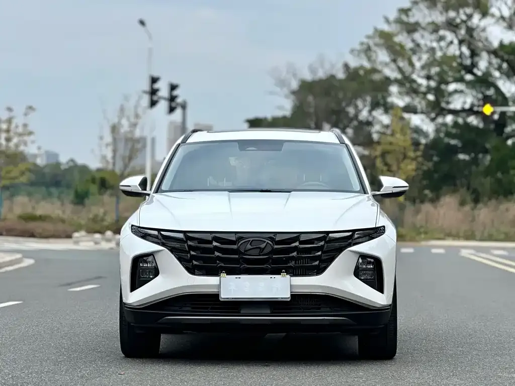 Hyundai Tucson — фото 9